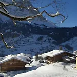 Chalet Stieregg, West * グリンデルヴァルト